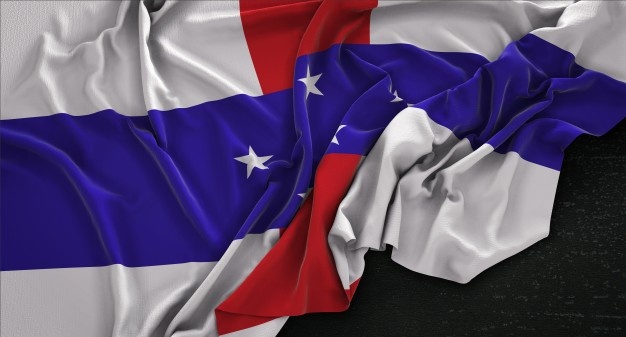 Leiden University awards law doctorate regarding Netherlands Antilles decolonization