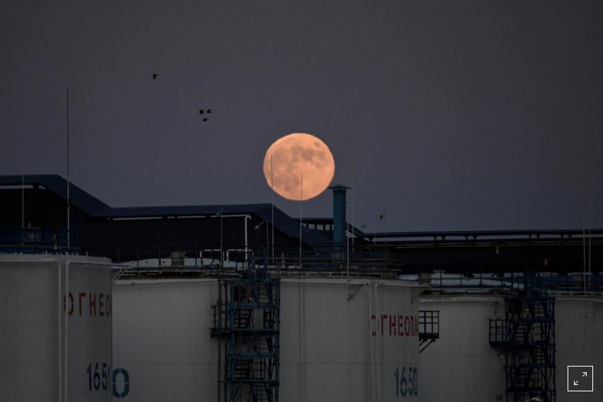 Oil rises on signs of economic recovery, but new infections loom