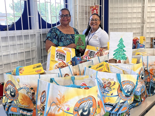 Orco Bank celebrates Christmas with VSO-ZMLK Mariëta Alberto