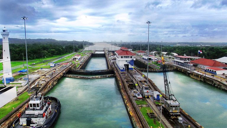Vessels from Venezuela can still transit Panama Canal: authority