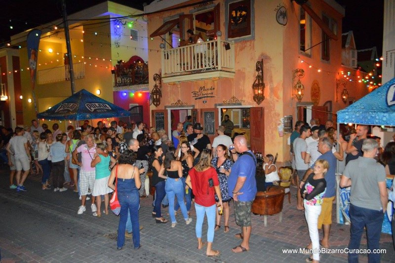 Inspection active in Nieuwestraat because of Blues