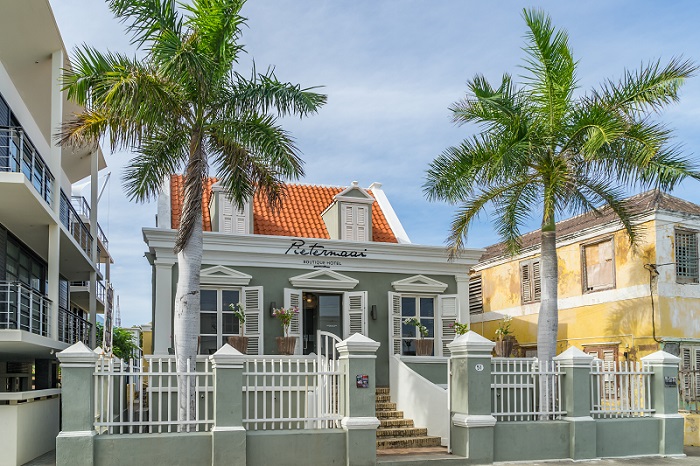 Conditions for a building to be designated as a protected monument