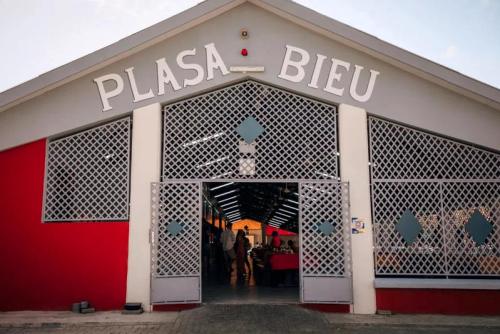 Plasa Bieu reopens