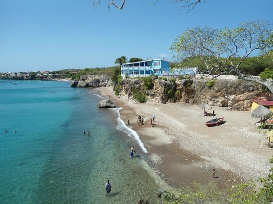 Man drowns at Playa Fòrti