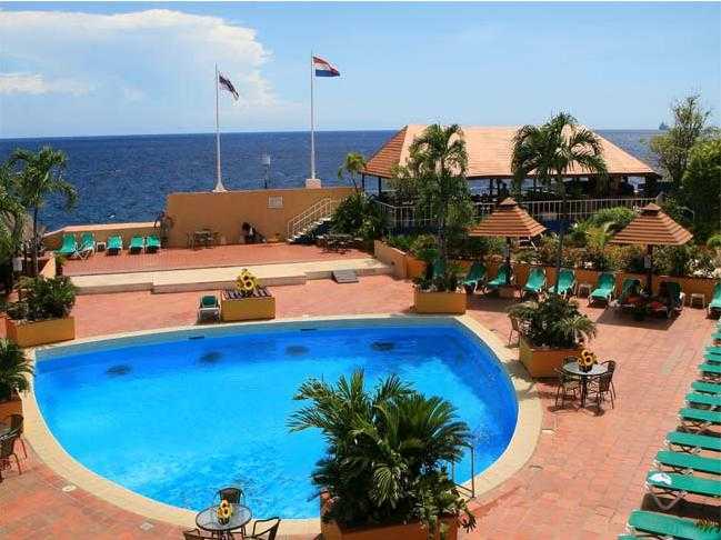 Update: General Pension Fund Curaçao buys Plaza Hotel