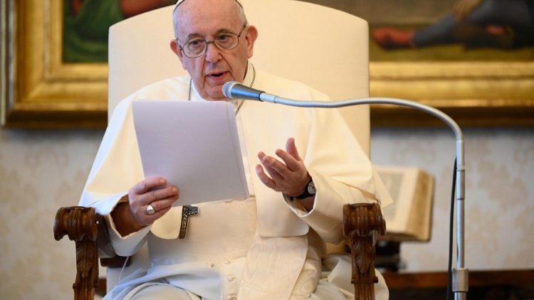 Pope warns rich countries against coronavirus vaccine nationalism