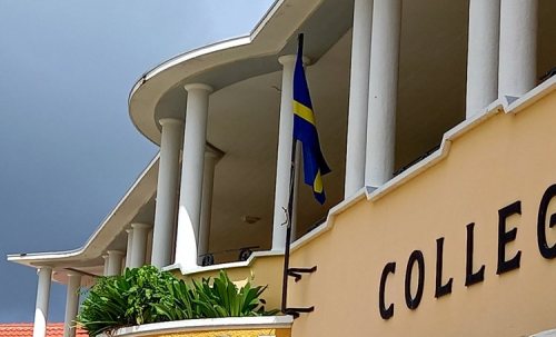 Corona infections at two schools