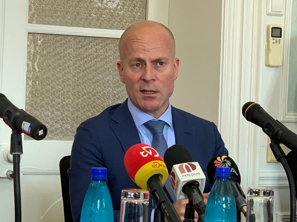 Knops unpleasantly surprised by St. Maarten petition to UN