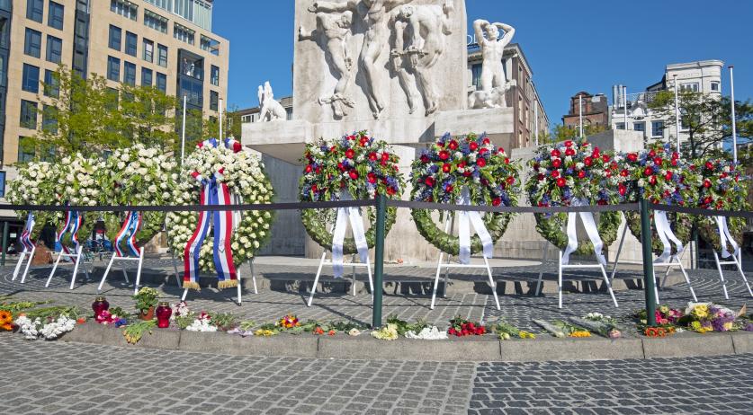 More Dutch worried about impending war, loss of guaranteed freedoms