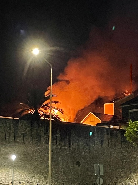 Major fire destroys restaurant in Riffort Village