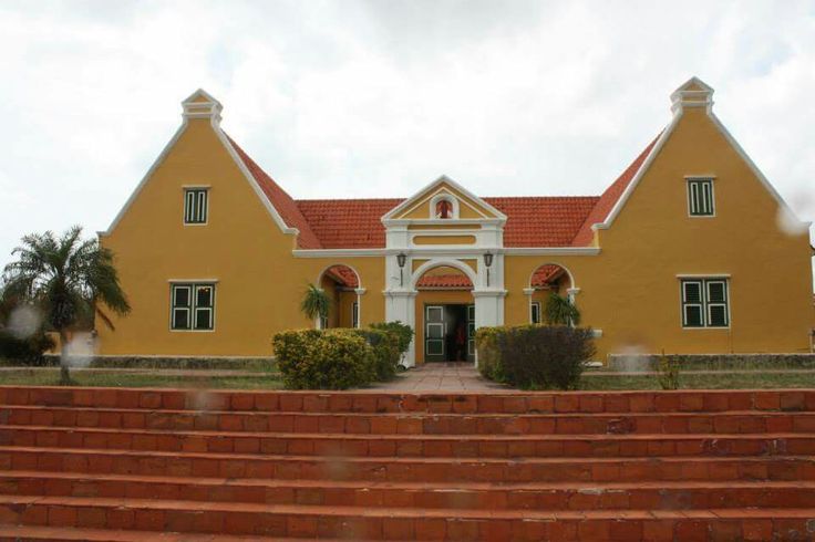 Tayer Sosial employees want their money