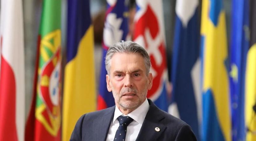 The Fall of the Schoof Cabinet Must Not Become the Coffin Lid on the Toeslagen Affair