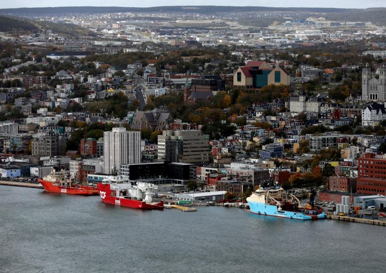 Canada's trade deficit narrows in October as both exports and imports rise