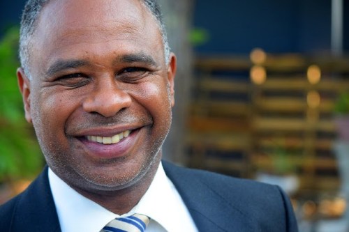 Walroud: Either an emergency law or everything runs its course