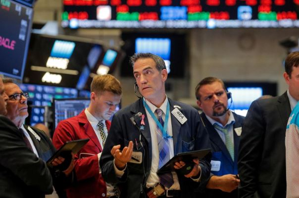 Oil hovers near three-month highs on trade progress, lower inventories