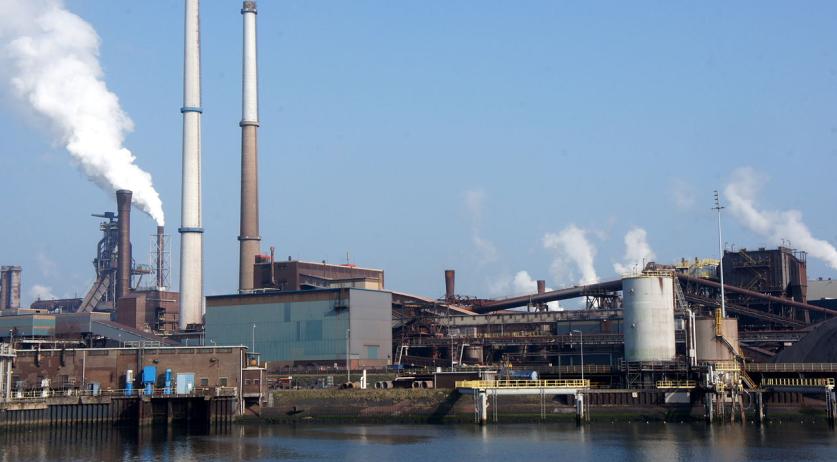 NL: Locals file mass claim against Tata Steel for health damage caused by factory emissions