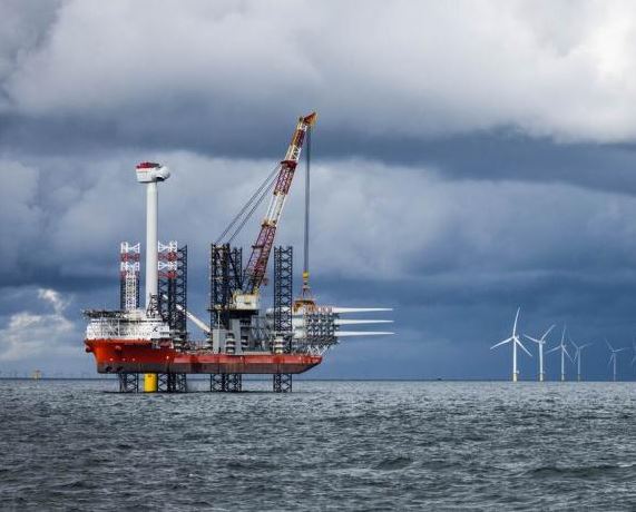 NL: Grey skies, windless weather push hourly electricity price to record high