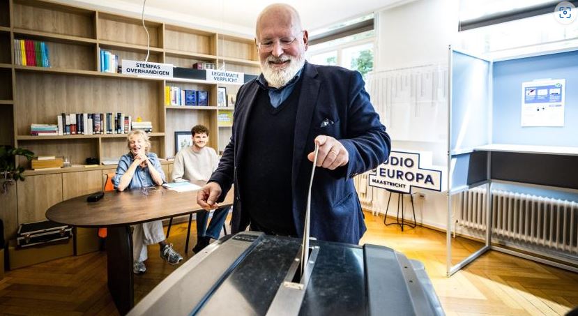 Most want stronger Europe, Timmermans says; PVV the 