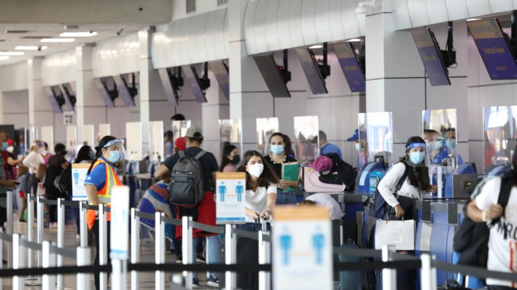 Tourism faced with the challenge of standing up