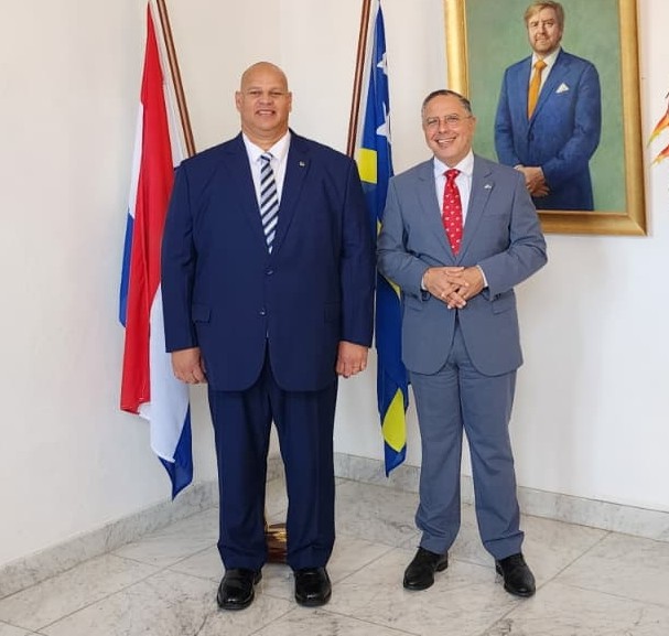 Tyron Boekhoudt Sworn In as Minister of Health, Environment and Nature