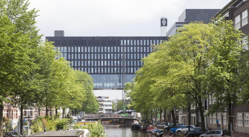 Dutch education minister will intervene if too many foreign students arrive