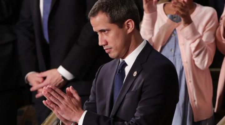 U.S. puts oil firms working in Venezuela on notice, warns Maduro against interfering with Guaido's return