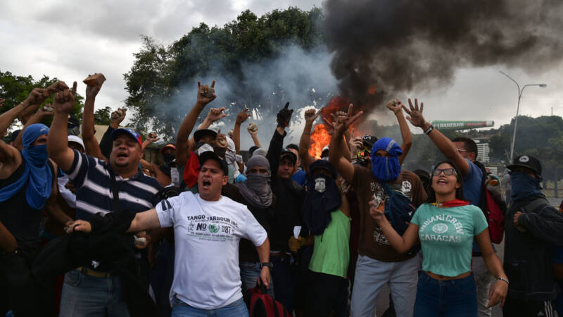 Political and economic turmoil in Venezuela threatens Latin American and global markets