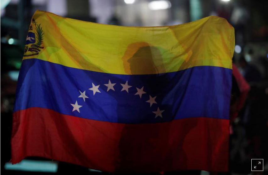 U.S. Repatriation Flights to Venezuela Resume Despite Rising Regional Tensions