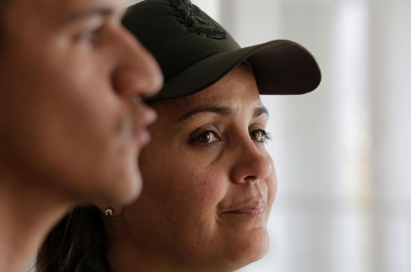 Venezuelan military deserters willing to return to fight Maduro