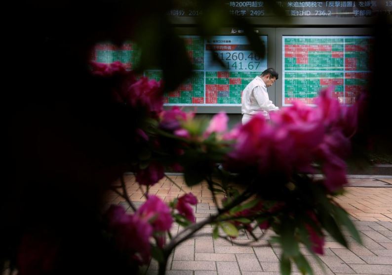 Wall Street leads stocks higher, oil falls as virus concerns linger