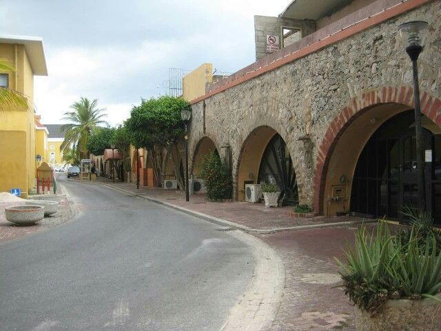 Government, monument organizations and APC are making plans for the restoration of Waterfort arches