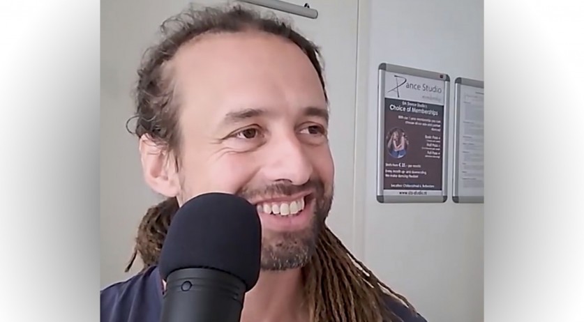 Twitter suspends accounts of Dutch Covid conspiracy theorist Willem Engel