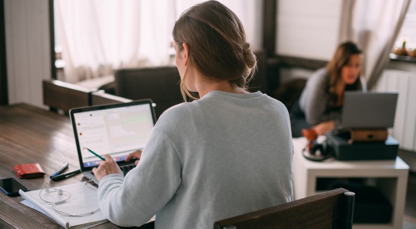 Women Are Redefining Curaçao’s Demographic and Social Landscape